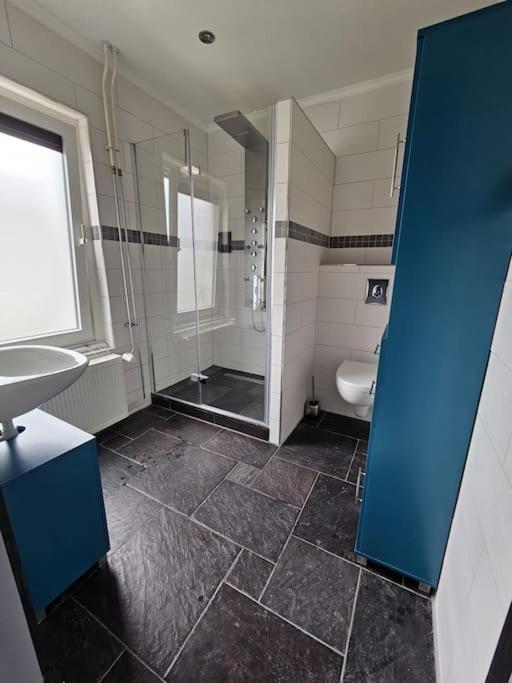 Voormalig Politiebureau Gebruik Welnesstuin Tegen Betaling Bed & Breakfast Ouddorp Ngoại thất bức ảnh